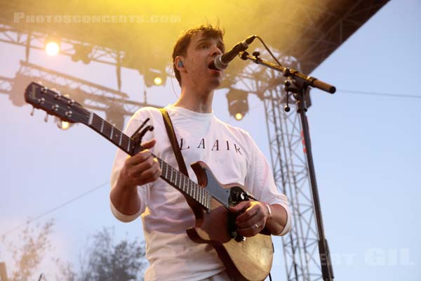 DIRTY PROJECTORS - 2019-06-01 - NIMES - Paloma - Flamingo - 